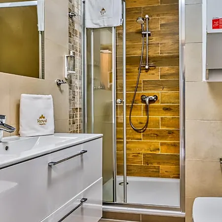 Gorna By Royal Aparts 斯克拉斯卡波伦巴