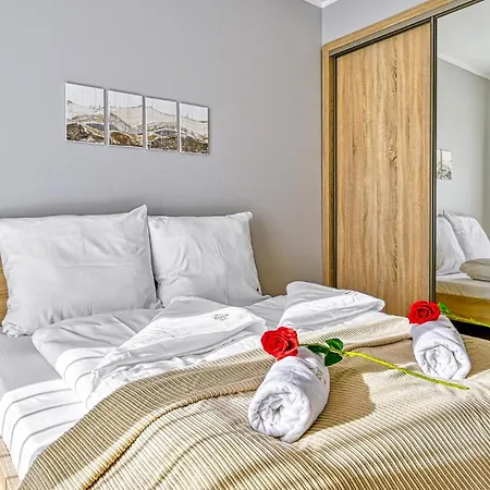 Gorna By Royal Aparts 公寓